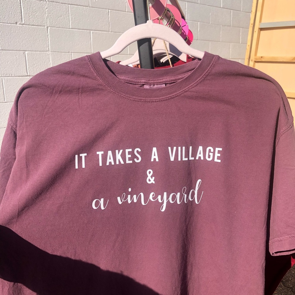🍷 It Takes a Village & a Vineyard🍷